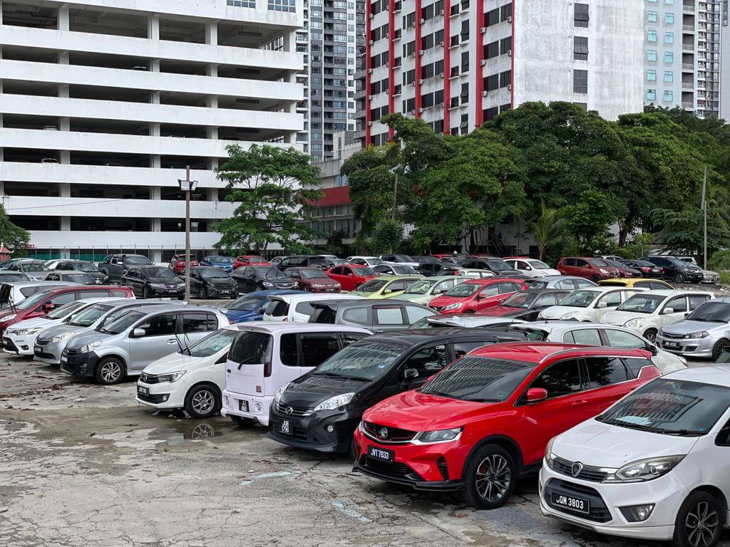 JB CIQ Checkpoint Parking - Gallery 3