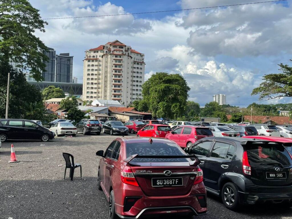 JB CIQ Checkpoint Parking - Gallery 8